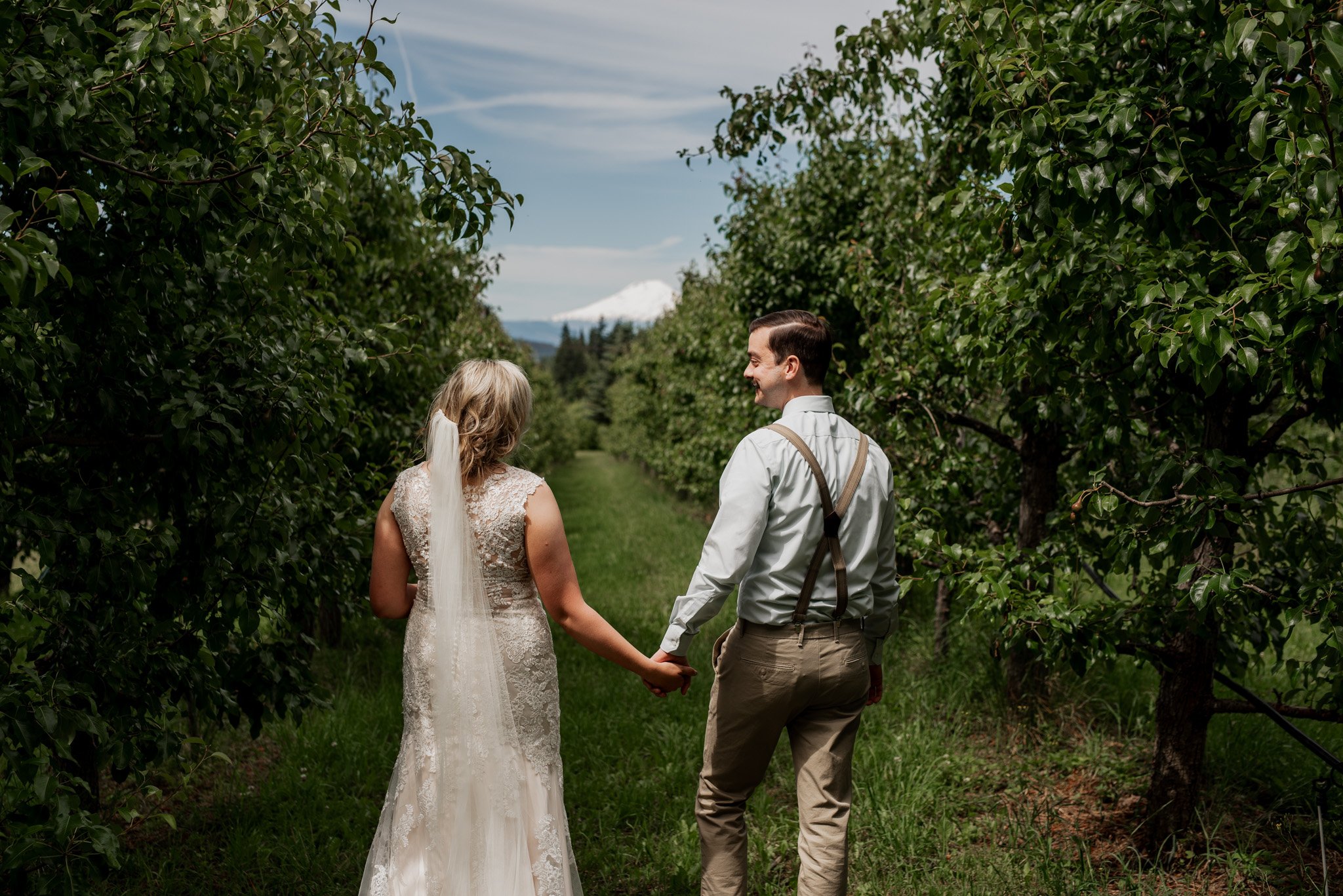 Romantic Mt Hood Organic Farms Wedding Photography