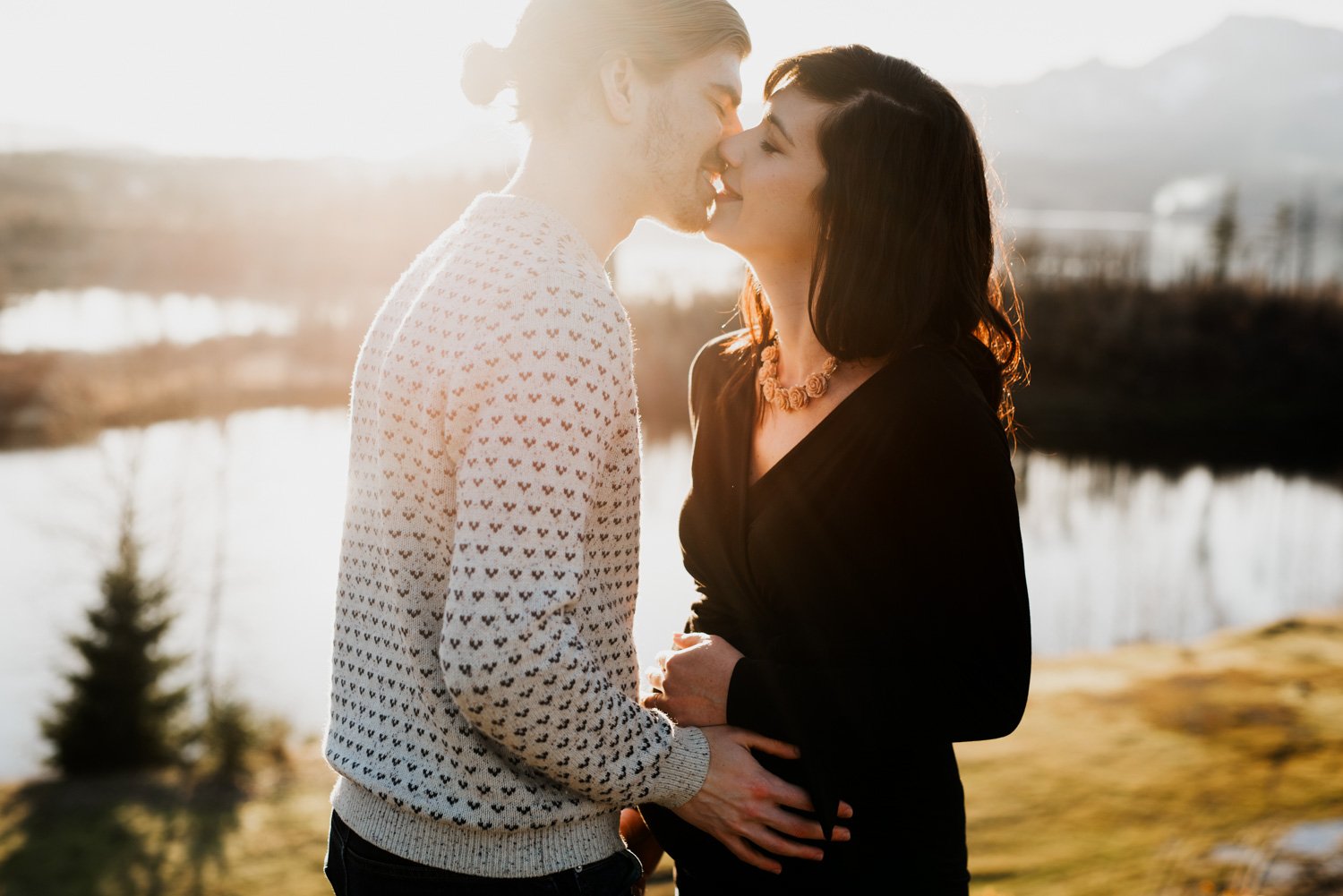 Columbia River Gorge Sunset Maternity Session