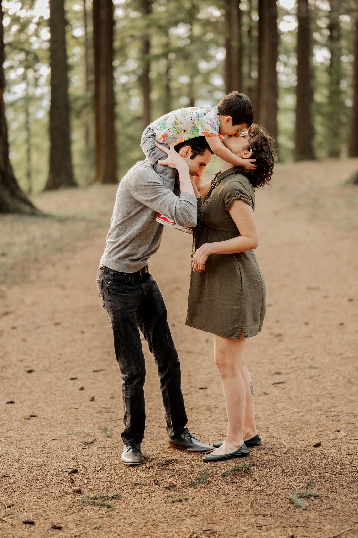 Mt Tabor Family Maternity Portrait Session Photography