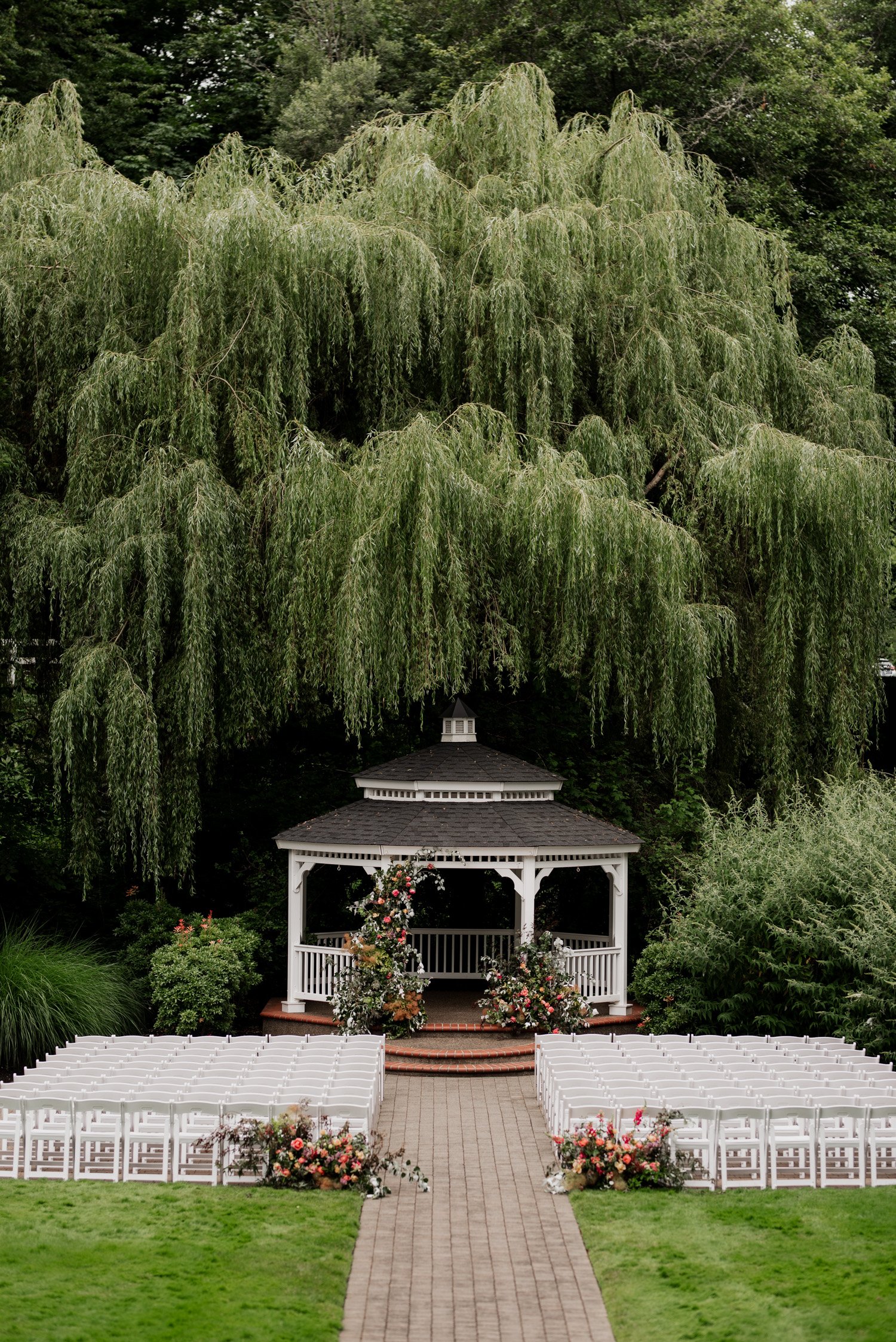 Gorgeous Abernethy Center Wedding Photography