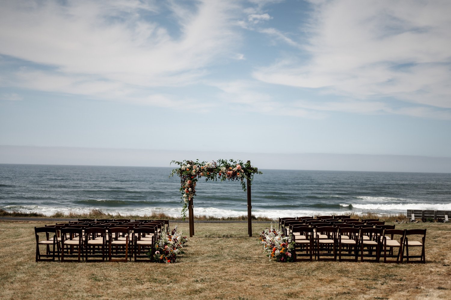 Yachats Inn Oregon Coast Wedding Venue